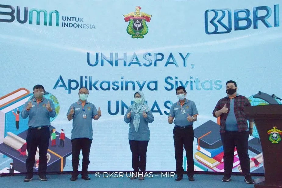 Aplikasi yang diberi nama Unhaspay ini adalah aplikasi digital pertama yang menyasar untuk kalangan civitas akademika. Platform ini memang ditujukan dalam rangka mewujudkan visi kampus digital di Tanah Air.