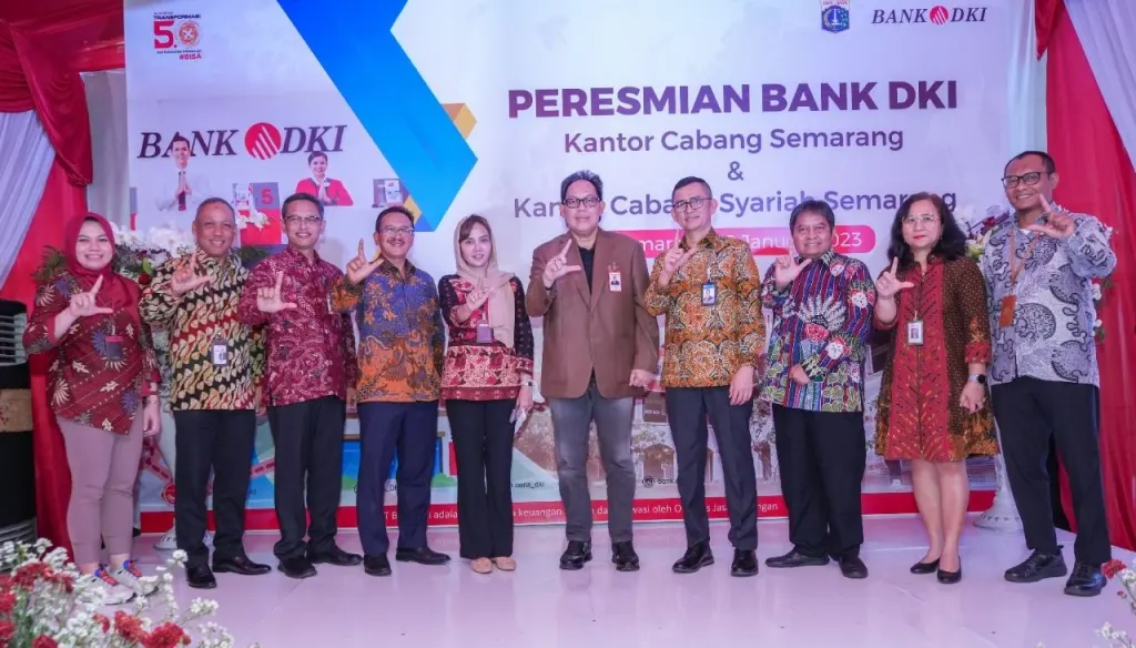 Terus memperluas jangkauan dan meningkatkan layanan di luar Jabodetabek, Bank DKI melakukan pembukaan sebanyak 5 kantor cabang secara bersamaan.