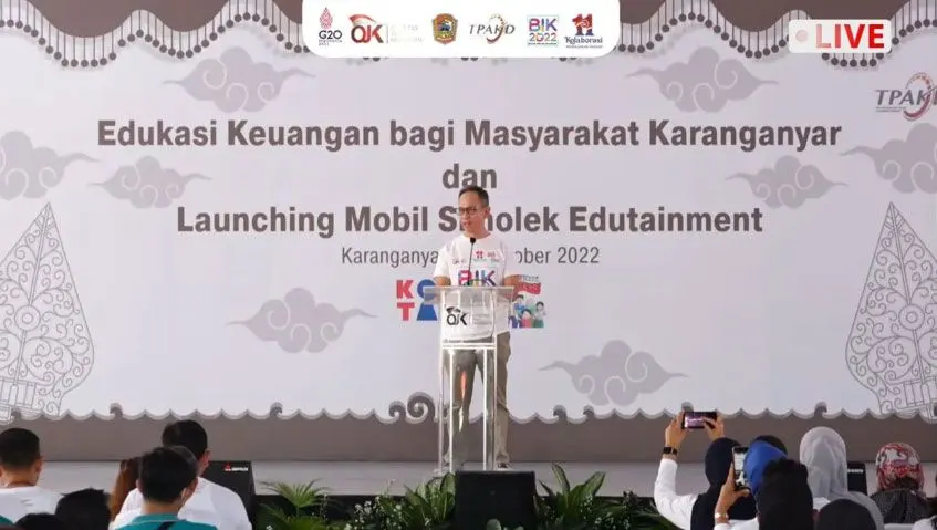 OJK hadirkan Mobil Simolek Edutainment untuk perluas akses keuangan