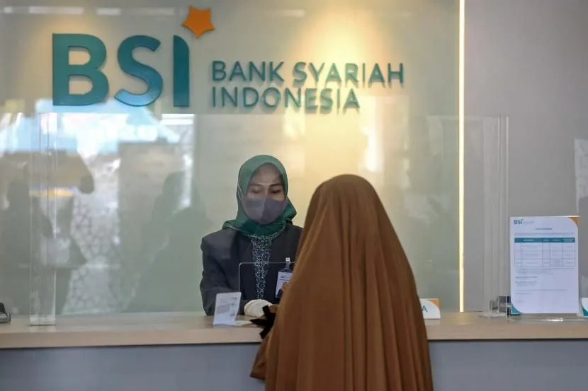 Tak hanya urus ZISWAF, kini nasabah Bank BSI bisa juga urus SKCK dan KTA Satpam