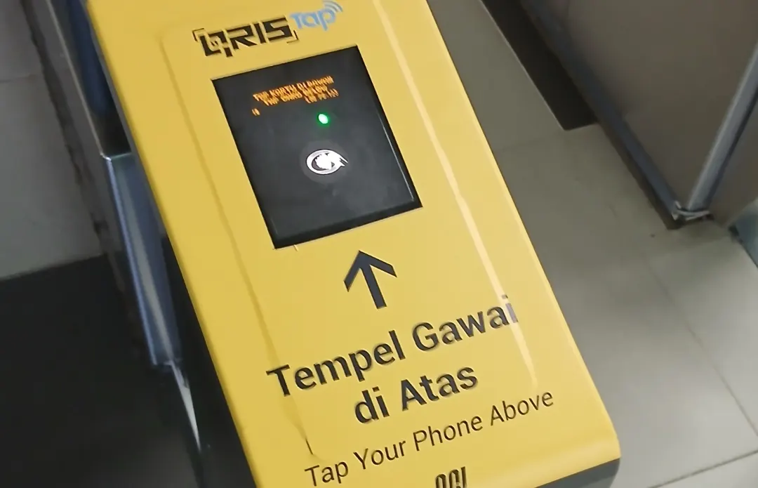 Era Tanpa Pindai: QRIS Tap BI Resmi Beroperasi di KRL, MRT, dan LRT Jakarta