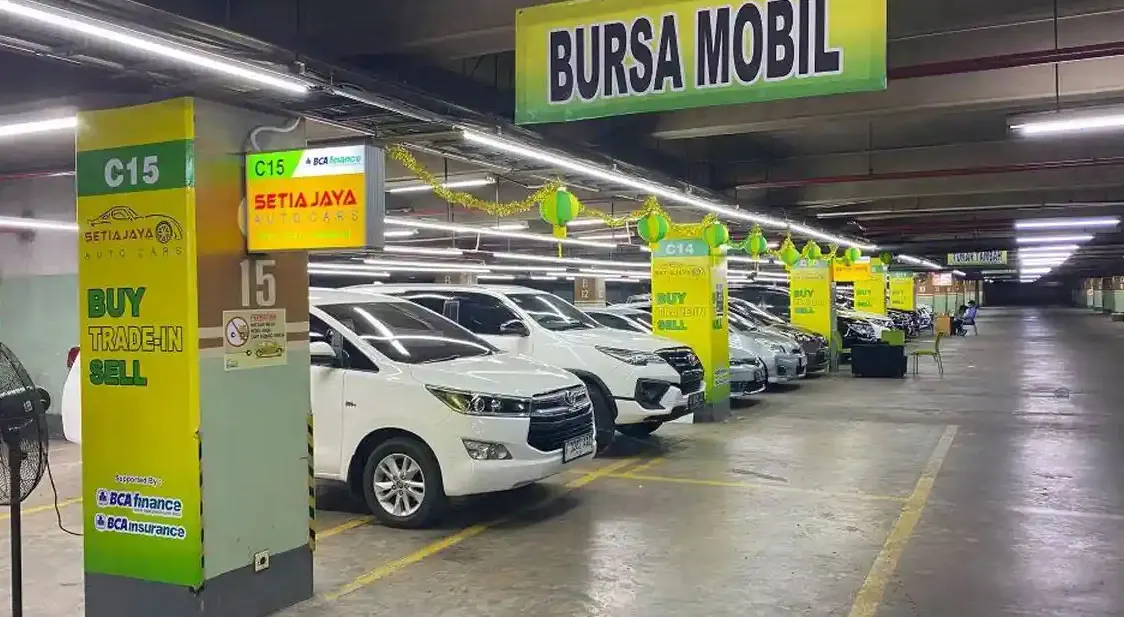 Survei LPEM UI: Pasar Mobil Bekas Menguat, Sinyal Kelas Menengah Terjepit